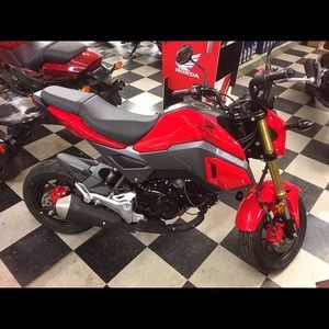 Meet your Posher, Sam